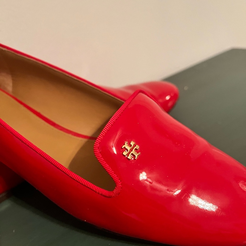 Tory Burch paten leather shoes